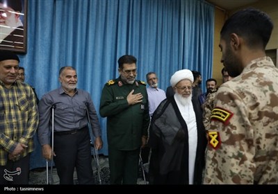 همایش &#171;هر سرباز نائب یک شهید&#187; در یزد