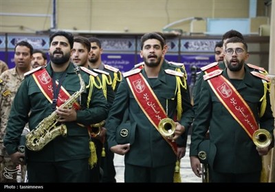 همایش &#171;هر سرباز نائب یک شهید&#187; در یزد