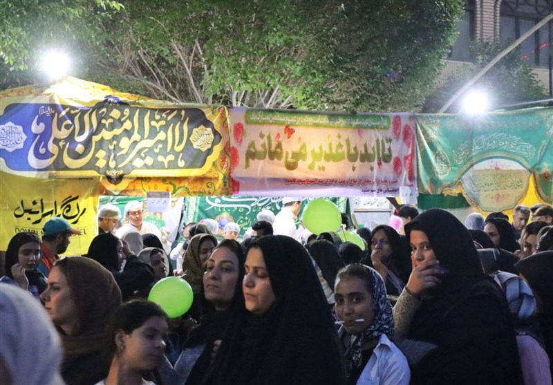 پذیرایی 200هزار نفری در مواکب مهاجرین با شعار مرگ بر اسرائیل