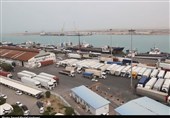 فعالیتهای گمرکی و بندری در بوشهر عادی است+فیلم