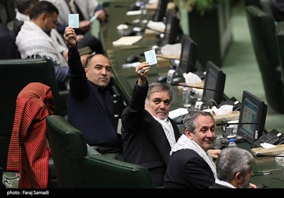 جلسه رای اعتماد وزیر پیشنهادی امور اقتصادی و دارایی