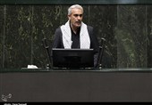 Academic at Helm of Iran’s Economy Ministry