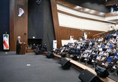 نبرد امروز ملت ایران نبردی عاشورایی است