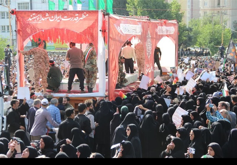 حضور در تشییع شهدا پاسخ ملت ایران به تجاوز صهیونیست‌ها است