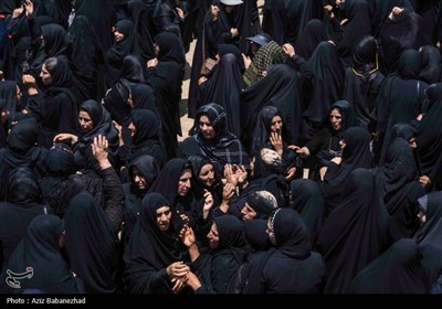 تشییع پیکر شهدای جنایت رژیم صهیونیستی در خرم‌آباد