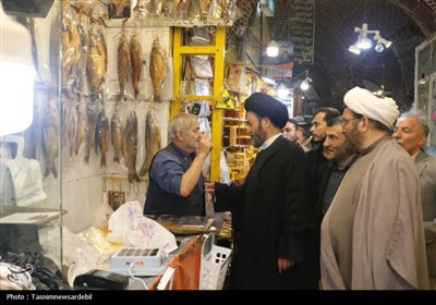 حضور آیت‌الله دربازار اردبیل به روایت تصویر