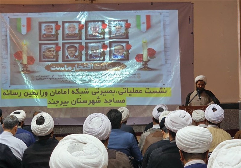 مساجد باید سنگرهای معنوی در جنگ شناختی باشند