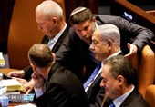 Netanyahu’nun Kabineyi Korumak İçin Gece Yarısı Çabaları
