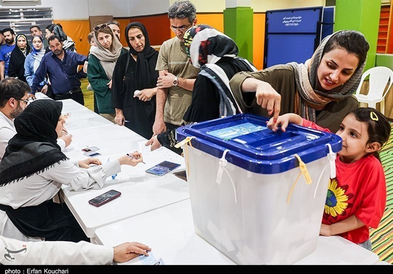 «جنگ و صلح تحمیلی» ناسازگار با اعمال اراده ملت