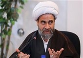 تهدید مقام مرجعیت نشان از ذلیل بودن و استیصال دشمن است