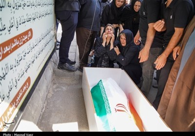 Iran Calls on Journalists to Disseminate Truth about Israeli Crimes