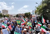 حضور حماسی مردم استان مرکزی در نماز جمعه نصر و خشم+عکس
