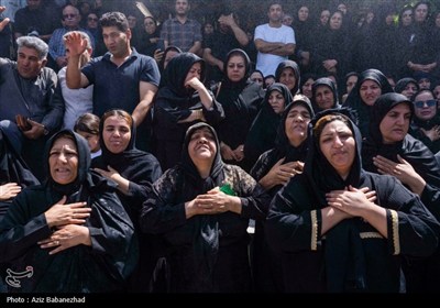 تشییع پیکر سه شهید پدافند هوایی ارتش در خرم‌آباد
