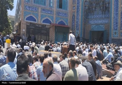 حضور بی نظیر و بی‌سابقه مردم شهیدپرور اردبیل در نماز جمعه اردبیل
