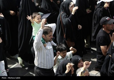 تشییع پیکر شهدای حمله رژیم صهیونیستی در راهپیمایی جمعه های خشم و نصر - اصفهان