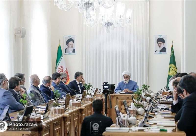 متولی العتبة الرضویة المقدسة: جرائم الکیان الصهیونی وأمیرکا ستبقى محفورة فی ذاکرة الشعب الإیرانی