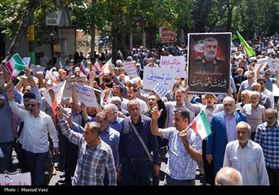 Иранцы приняли участие в марше &#171;Гнев и победа&#187; после пятничной молитвы