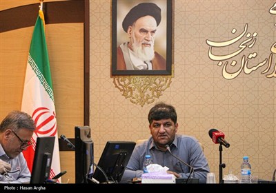نشست خبری فرماندار زنجان با اصحاب رسانه