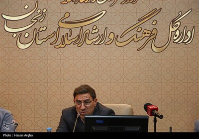 نشست خبری فرماندار زنجان با اصحاب رسانه