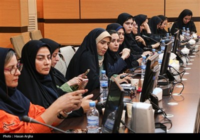 نشست خبری فرماندار زنجان با اصحاب رسانه
