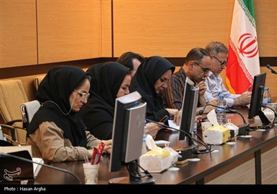 نشست خبری فرماندار زنجان با اصحاب رسانه