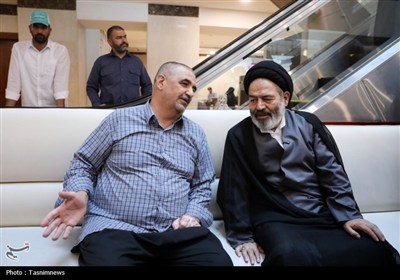 دیدار صمیمی سرپرست حجاج ایرانی با زائران کشورمان در مکه مکرمه