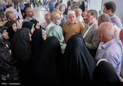 دیدار صمیمی سرپرست حجاج ایرانی با زائران کشورمان در مکه مکرمه