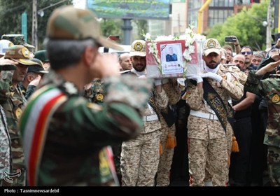 تشییع پرشکوه پیکر شهید امیر سرتیپ دوم علی پیری جناقرد در اردبیل