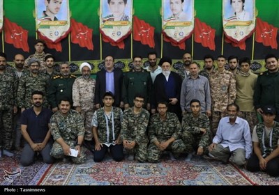 دیدار و گفت‌وگوی مسئولان یزد با بسیجیان فهادان و چاه ملکی