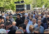 تشییع پیکر شهید طریقالقدس محمدرضا بهارینژاد در کاشان+فیلم