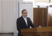 Arakçi: Amerika ile görüşmeyeceğiz
