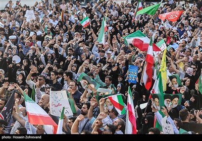 تجمع مردمی در محکومیت تجاوز آمریکا