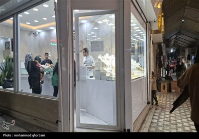 شوروشوق مردم برای خرید