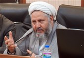 نماز جمعه باید گرهگشای مسائل مردم باشد/ جوانان باید میداندار باشند