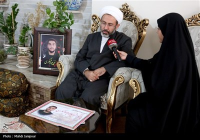 شهیدی که یک هفته قبل از تولدش به شهادت رسید