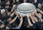آیین طشت گذاری مسجد جامع اردبیل به روایت تصویر