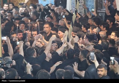آیین طشت گذاری مسجد جامع اردبیل به روایت تصویر