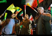 فرحة عارمة فی شوارع طهران عقب الردّ الحاسم للقوات المسلحة الإیرانیة على العدوان الأمیرکی