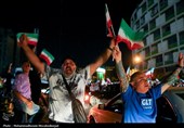 فرحة عارمة فی شوارع طهران عقب الردّ الحاسم للقوات المسلحة الإیرانیة على العدوان الأمیرکی