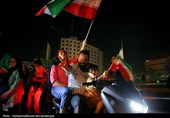 فرحة عارمة فی شوارع طهران عقب الردّ الحاسم للقوات المسلحة الإیرانیة على العدوان الأمیرکی