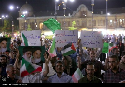 اجتماع بزرگ مردم همدان در حمایت از حمله موشکی ایران به پایگاههای نظامی امریکا