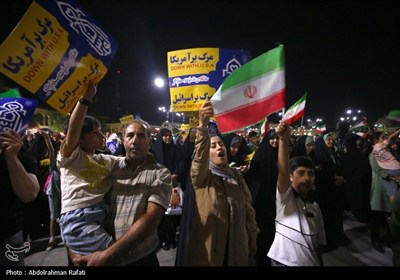 اجتماع بزرگ مردم همدان در حمایت از حمله موشکی ایران به پایگاههای نظامی امریکا