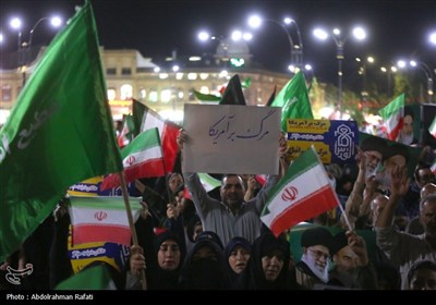 اجتماع بزرگ مردم همدان در حمایت از حمله موشکی ایران به پایگاههای نظامی امریکا