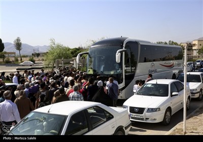 بازگشت زمینی حجاج به کشور - اصفهان