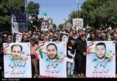 تشییع پیکر سه شهید پاسدار در زنجان