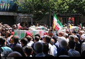 تشییع باشکوه یکی از شهدای حمله اسرائیل در دزفول