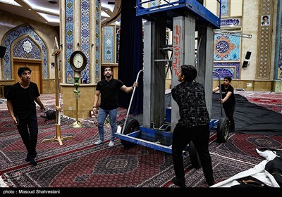 سیاه پوشان محرم
