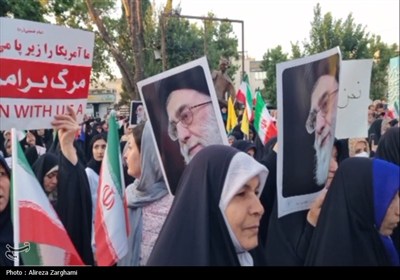 اجتماع مردم قزوین در حمایت از نیروهای مسلح