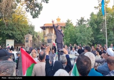 اجتماع مردم قزوین در حمایت از نیروهای مسلح