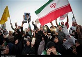 تجمع مردمی در حمایت از نیروهای مسلح